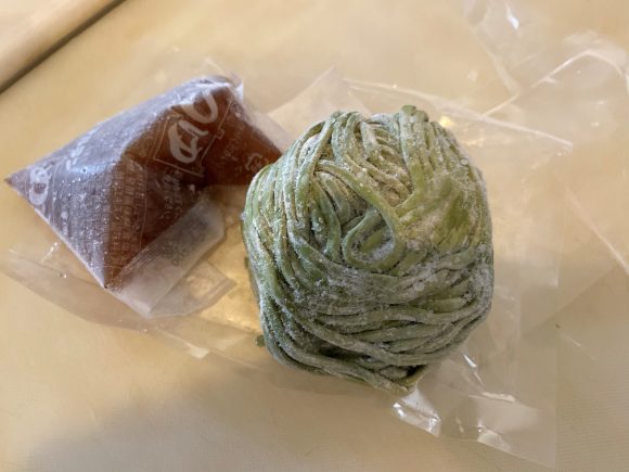 井上商店のわかめ麺